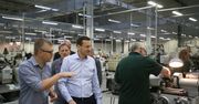 Morawiecki ucieszony: odradza się polski przemysł motoryzacyjny