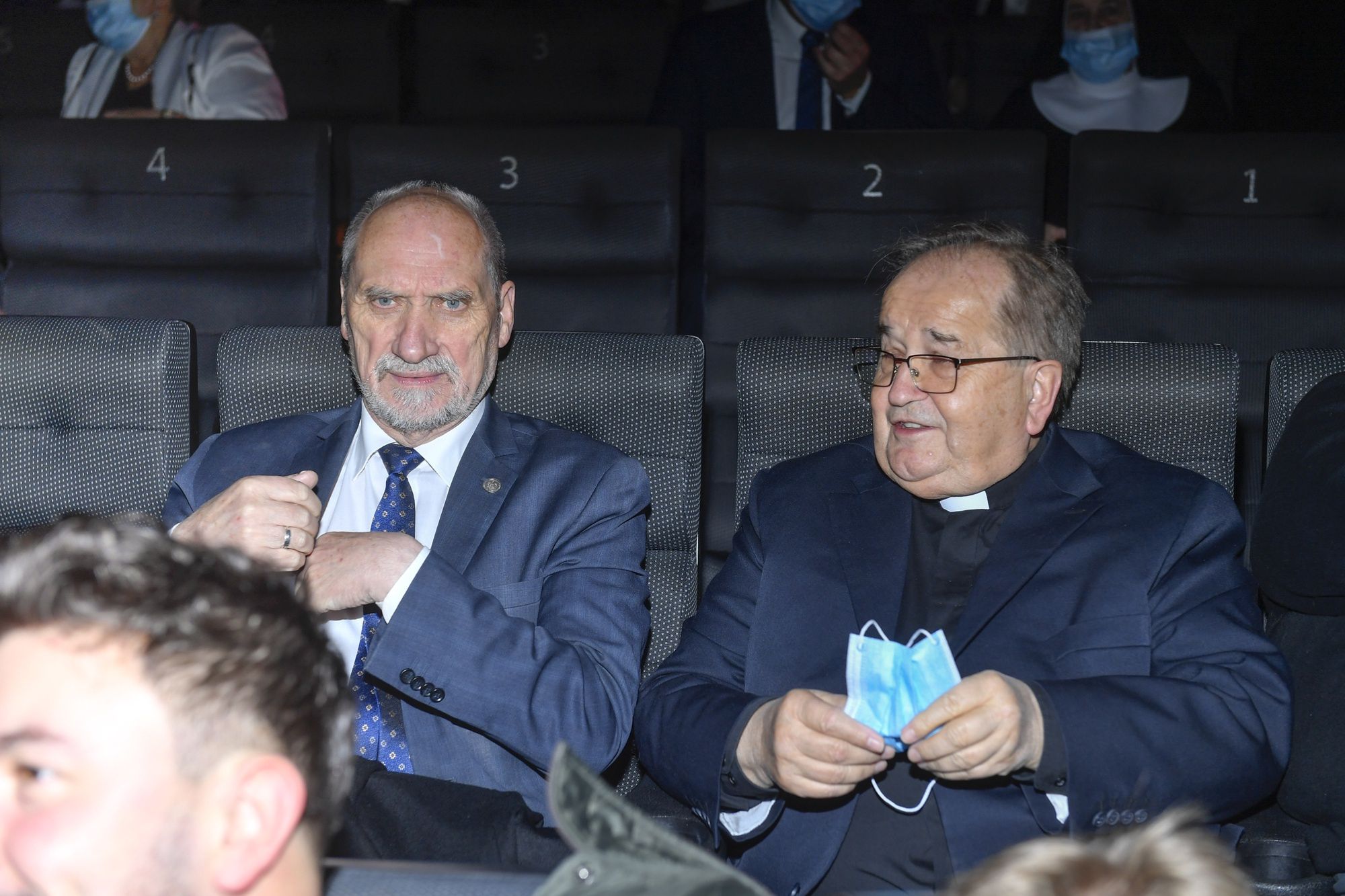 Premiera filmu "Nędzarz i madame" 