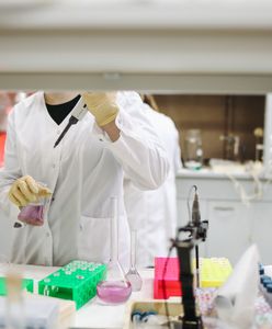 Szczepionka na grypę. Wiceminister zdrowia apeluje do Polaków. Namawia do szczepienia się przeciw grypie