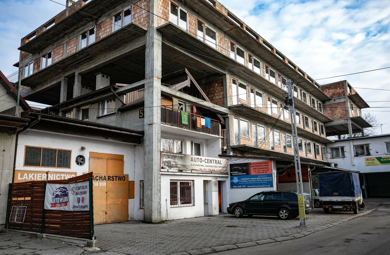 Mieszkańcy dostają ulotki o rozbiórce. To nie koniec sporu w Krakowie