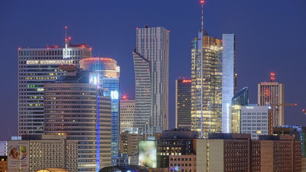 "Niezłomny duch" Warszawy na zdjęciach z dachów Macieja Margasa 1