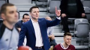 Wygrał dwa mecze i zostaje do końca sezonu. Jest też ciekawy wybór nowego asystenta trenera