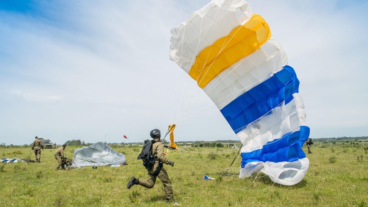 Skoczkowie zderzyli się w locie. Wypadek w powietrzu