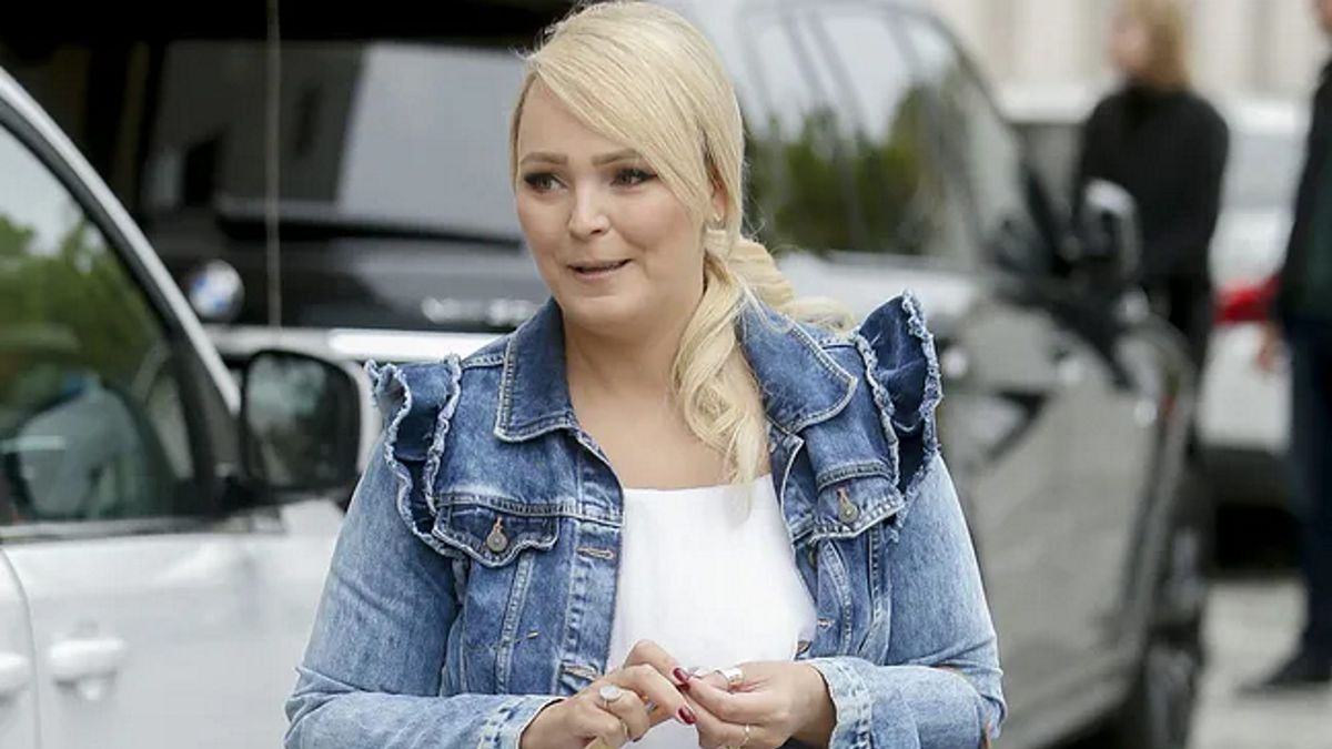 Agnieszka Jastrzębska odeszła z telewizji wiosną 2002 r. 