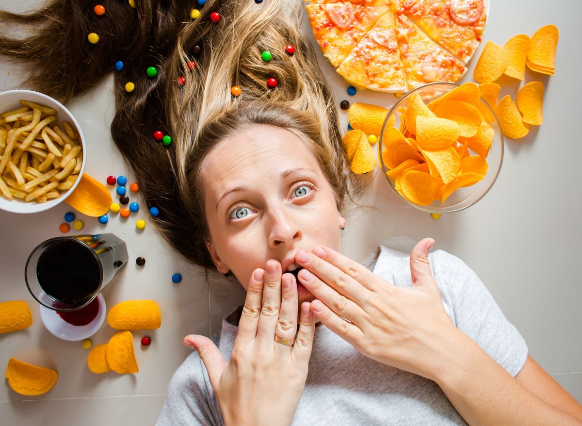 Kompulsywne objadanie się - przyczyny, skutki i walka z zaburzeniem