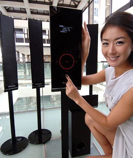 System głośników HT972TR niczym LG Chocolate 2