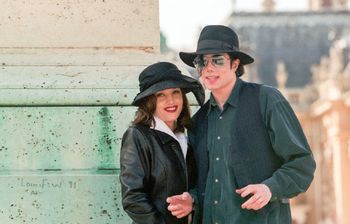 Priscilla Presley twierdzi, że Michael Jackson poślubił Lisę Marie, aby wyglądać jak "pożądany heteroseksualny mężczyzna"