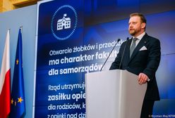Władze Warszawy stają w obronie ministra zdrowia, Łukasza Szumowskiego