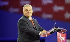 Tajemniczy kontrakt z Węgrami. Dotarli do sądowych dokumentów