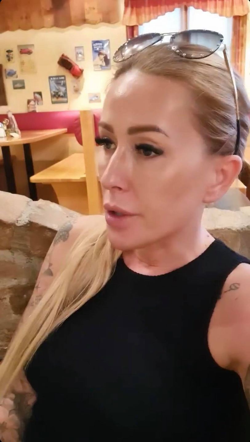 Sylwia Peretti relacjonuje podróż poślubną