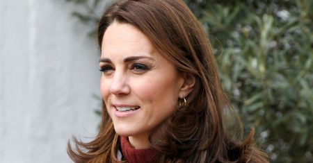 Wypłynęły maile Harry’ego do Kate. Padły w nich mocne słowa