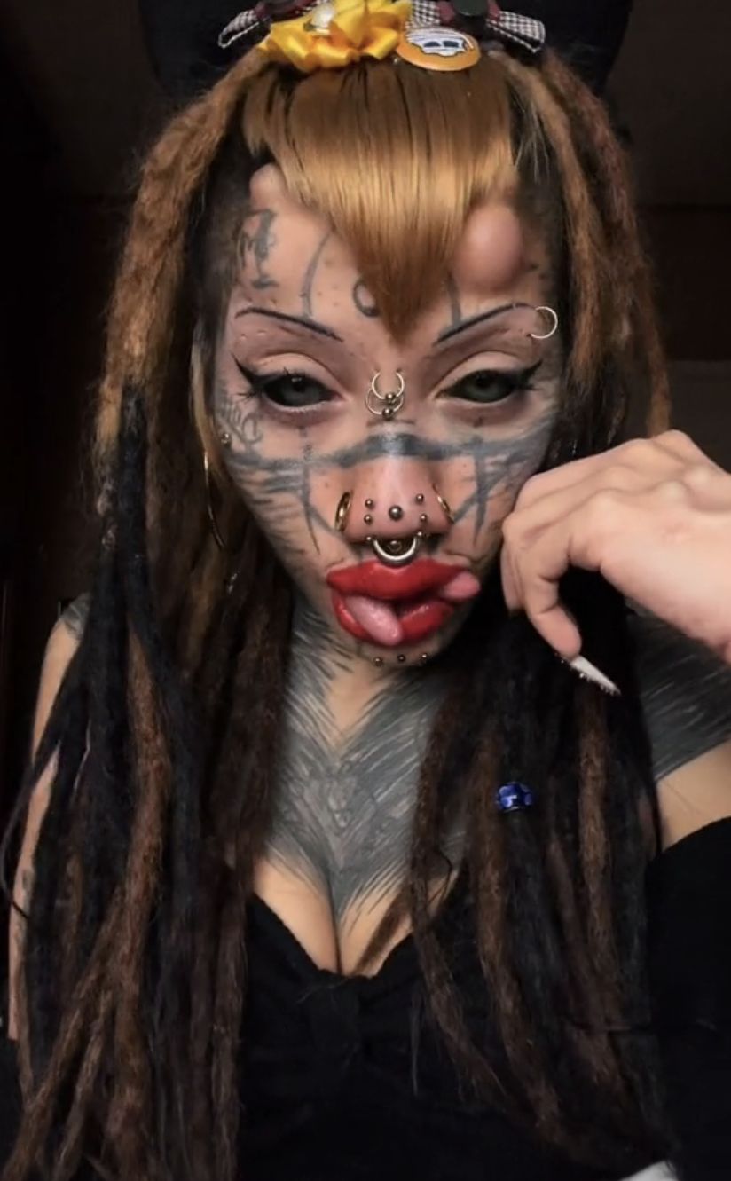 23-latka chce wyglądać jak kot