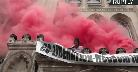 Extinction Rebellion rozpoczyna serię protestów w Londynie. Co najmniej dziewięć osób zostało zatrzymanych.