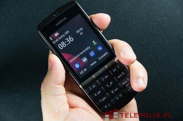 Test telefonu Nokia Asha 300