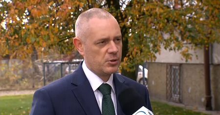 Ciało czterolatka zakopane w lesie. Prokurator wnioskuje o areszt dla matki i jej partnera