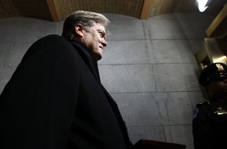 Steve Bannon, kontrowersyjny doradca Trumpa, odchodzi z Białego Domu