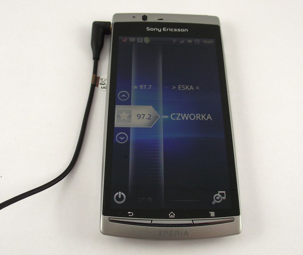 Xperia arc Radio FM