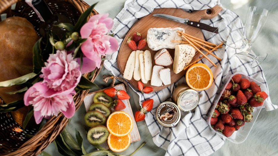 Piknik to świetny pomysł na spędzenie czasu na świeżym powietrzu