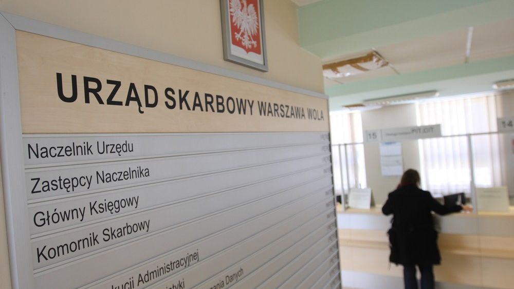 - Będziemy w stanie skrócić różne procedury, co będzie z korzyścią dla podatników - mówi Cybulski.