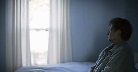 Irena ma męża, dzieci i wnuki. Gdy miłość w związku się wypaliła, napisał do niej chłopak z dawnych lat