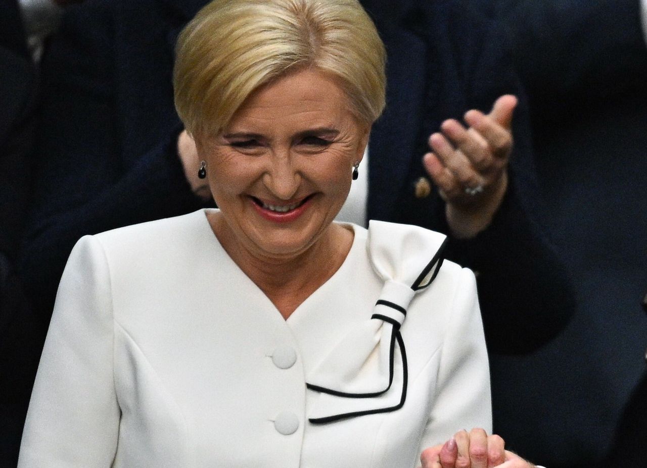 Tak Agata Kornhauser-Duda ubrała się na zaprzysiężenie. "Trudno skrytykować"