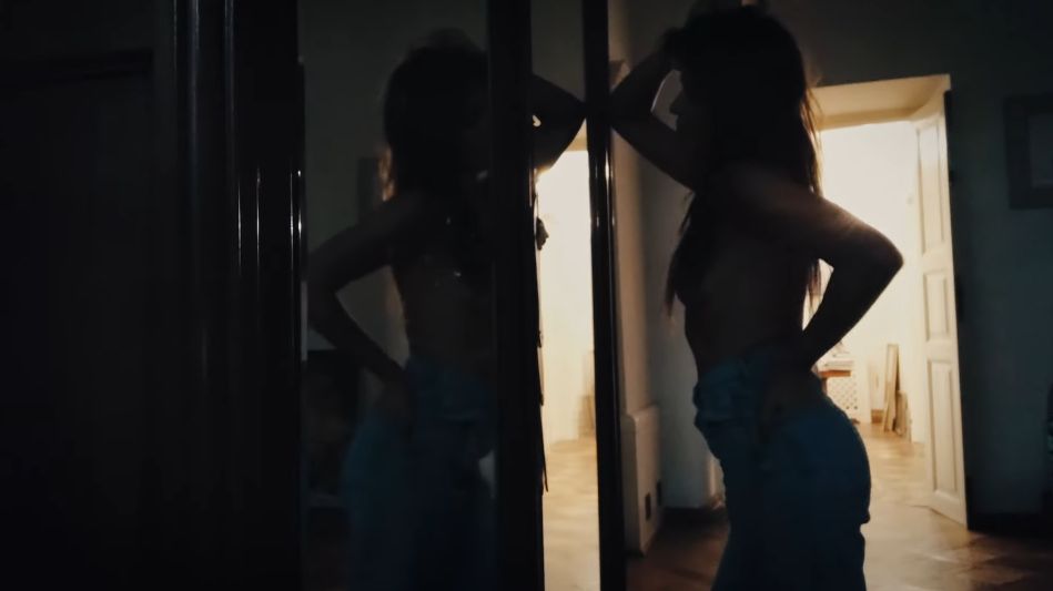 Natasza Urbańska w nowym teledysku