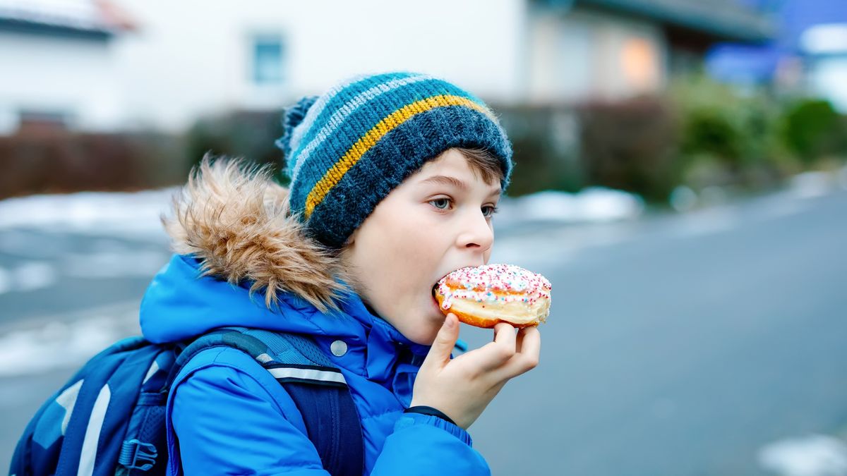 Ciepły posiłek dla dziecka zamiast pączka