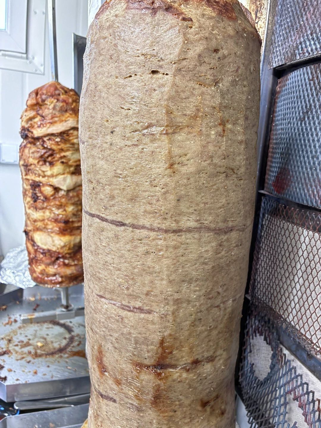 Od środy, 25 czerwca przy ulicy Warszawskiej w Radomiu działa kebab sieci Pasha Kebab.