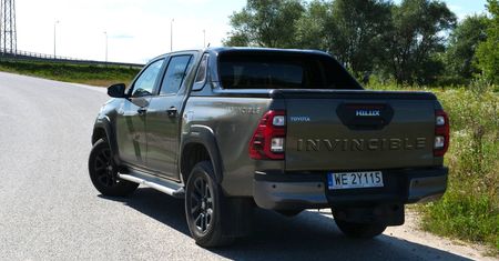 Test: Toyota Hilux i pomiary pod obciążeniem – krótko i na temat o osiągach