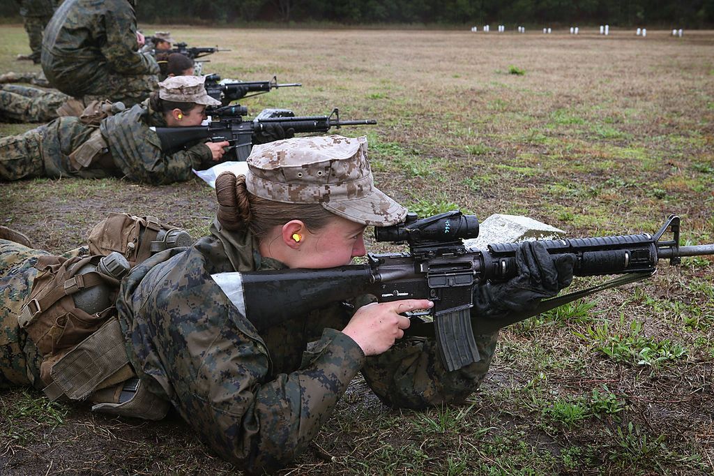 Amerykańscy marines po raz pierwszy w historii mają swoje artylerzystki