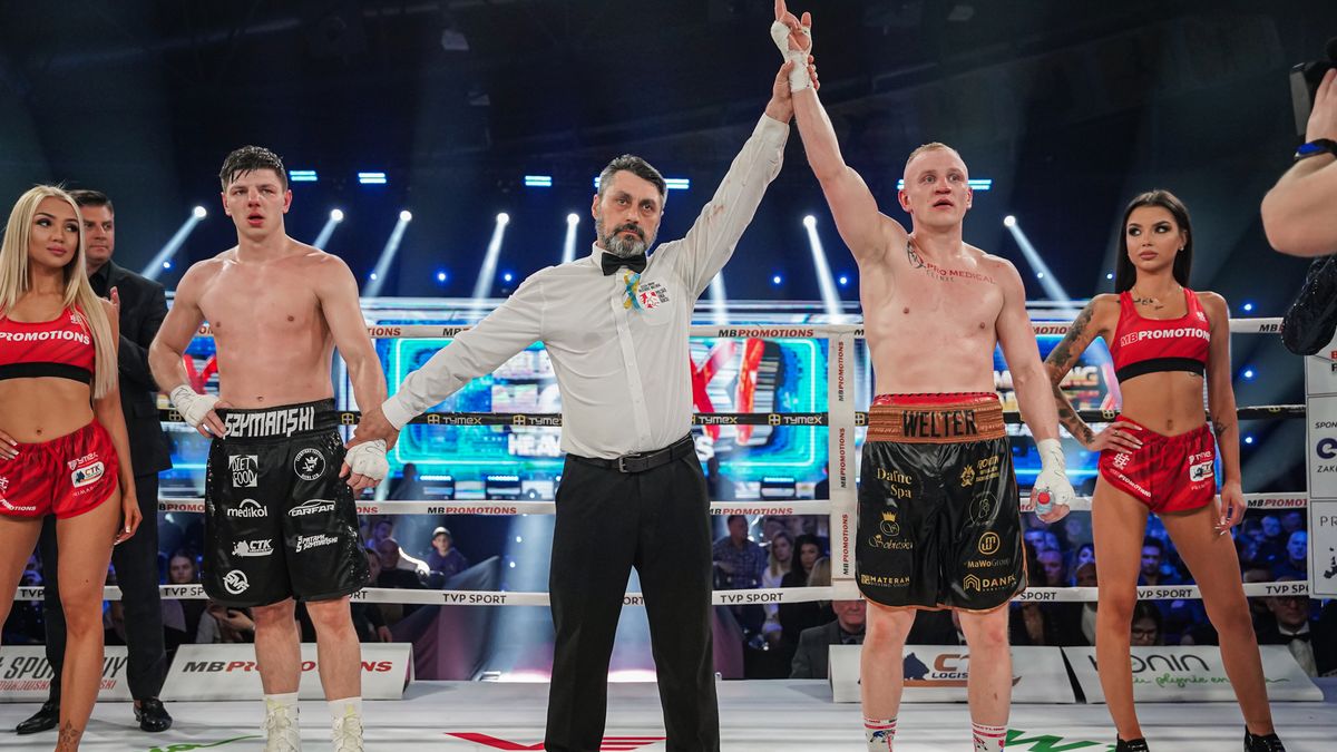 Materiały prasowe / Karol Welter pokonał przed czasem Patryka Szymańskiego na MB Boxing Night 11