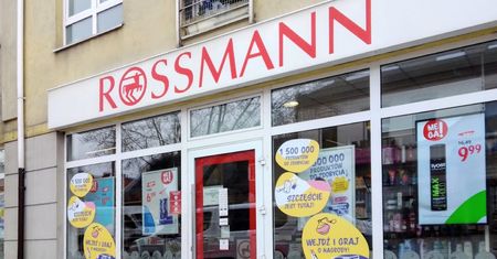 Rossmann ponownie zaskakuje. Trzeci produkt za 1 zł