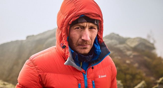 Decathlon w nowej reklamie pyta  "po co Ci te góry?