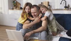 Polacy coraz częściej stawiają na wysokie kwoty ubezpieczeń – skąd ten trend?