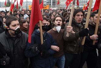 Kryzys w Grecji. Największe partie zupełnie straciły poparcie