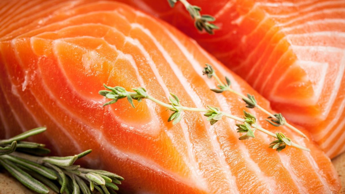 Astaksantynia w łososiu