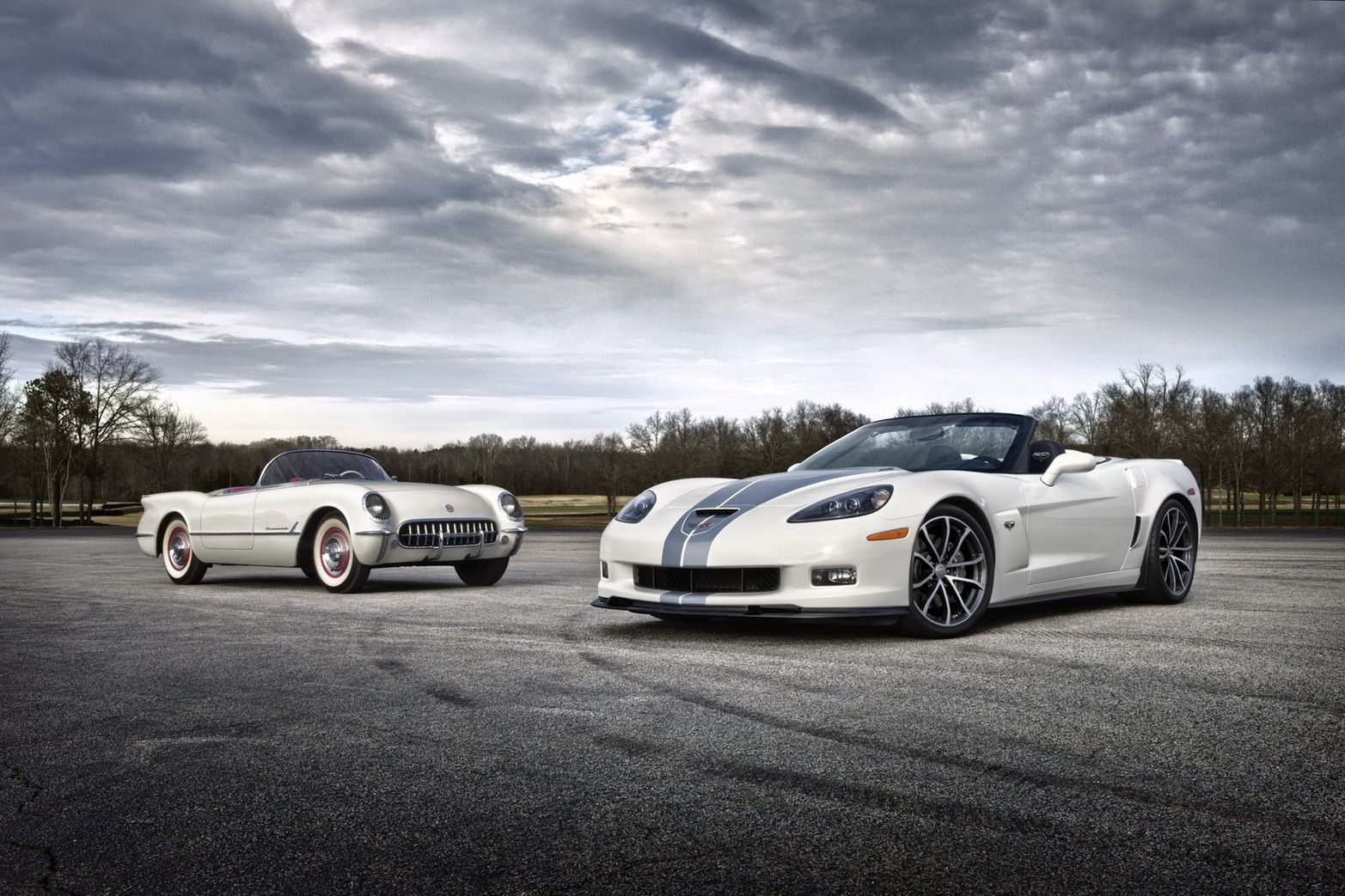 Corvette 427 Convertible Collector Edition i 60th Anniversary Package