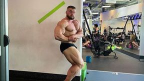 "Mega kopyta". Mistrz Polski zachwyca formą