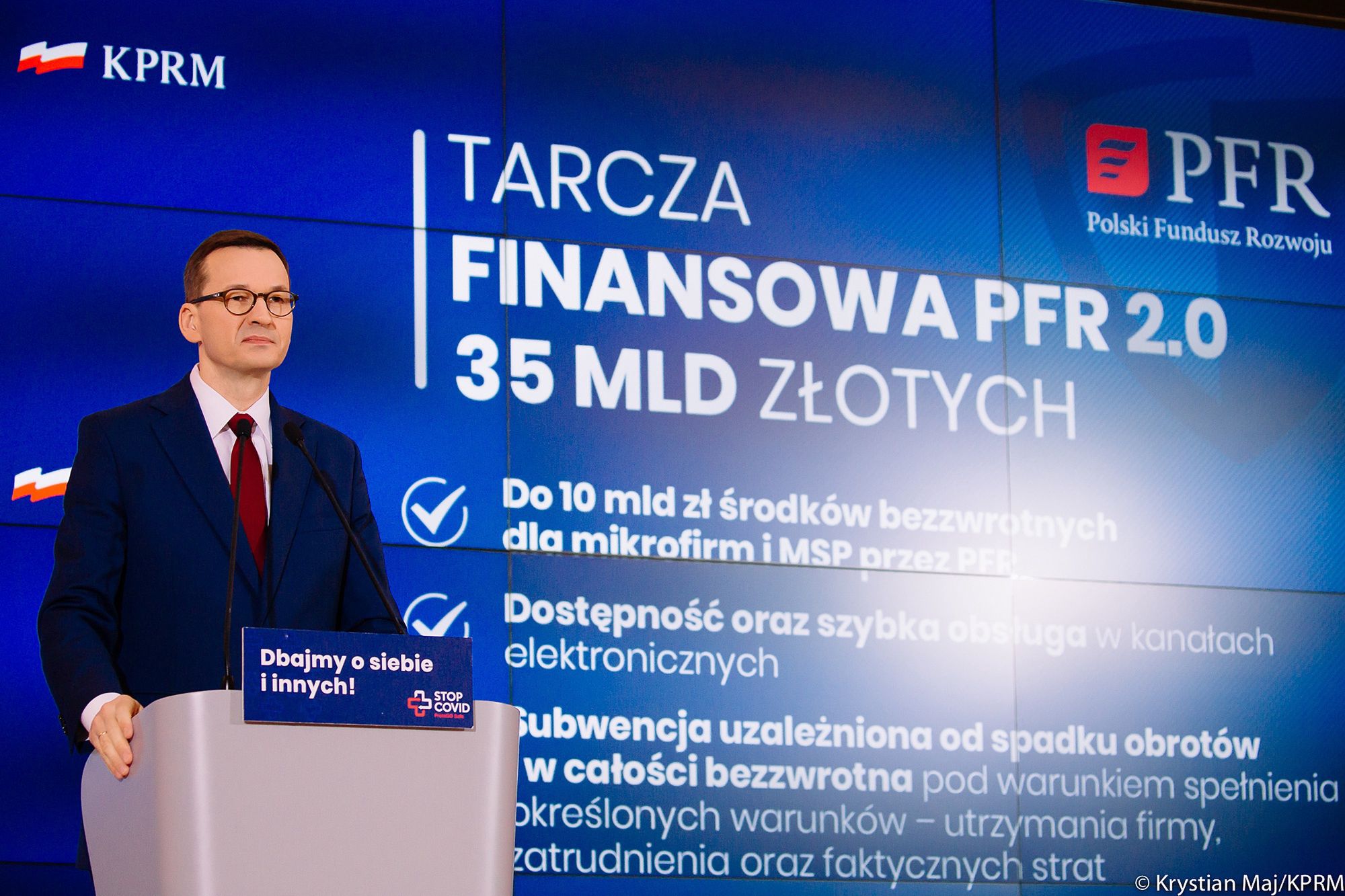 Premier Mateusz Morawiecki ogłasza nową pomoc dla firm. Ruszy w 2021 roku