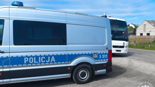 Byszów: Kierowca autobusu bez ważnych badań technicznych i z cudzą kartą kierowcy