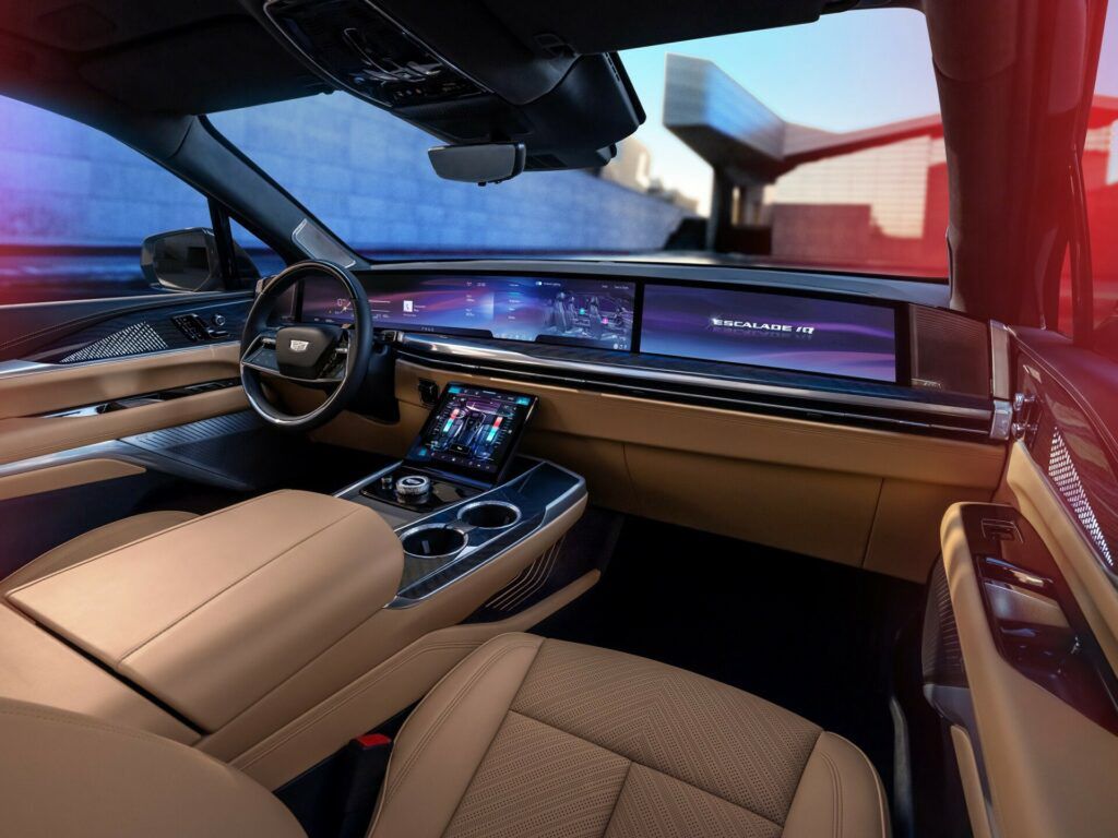 Cadillac Escalade IQ