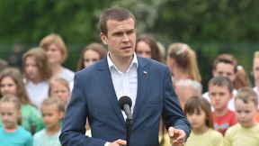 Patriotyczny wpis Witolda Bańki. Biało-czerwone barwy na pierwszym planie