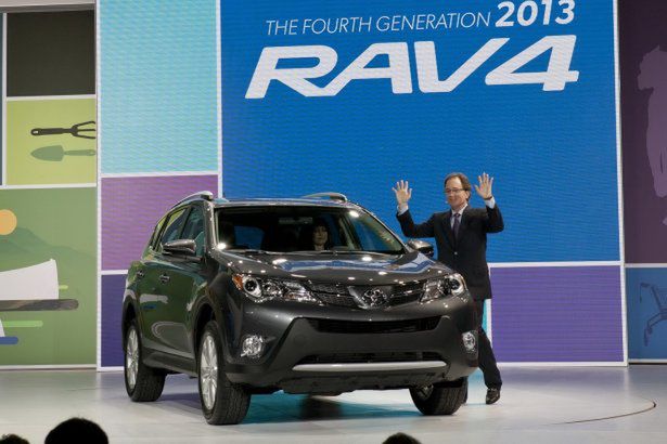 Nowa Toyota RAV4 oficjalnie - debiut na salonie w Los Angeles [wideo]