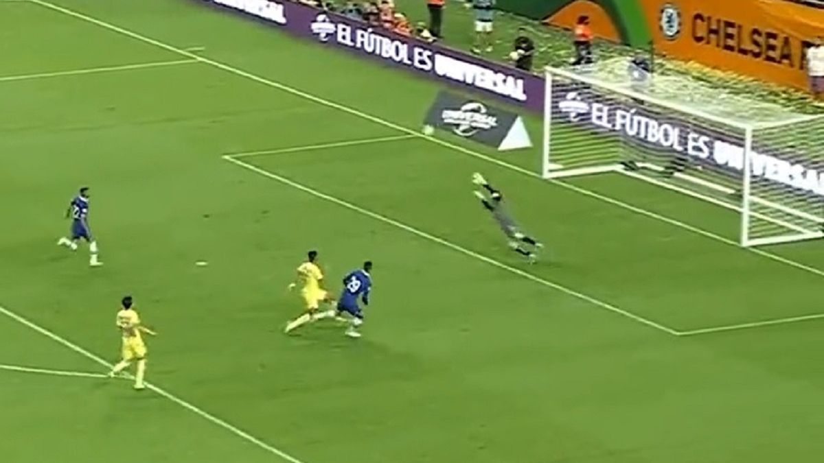 Strzał Kaia Havertza w meczu z Clubem America