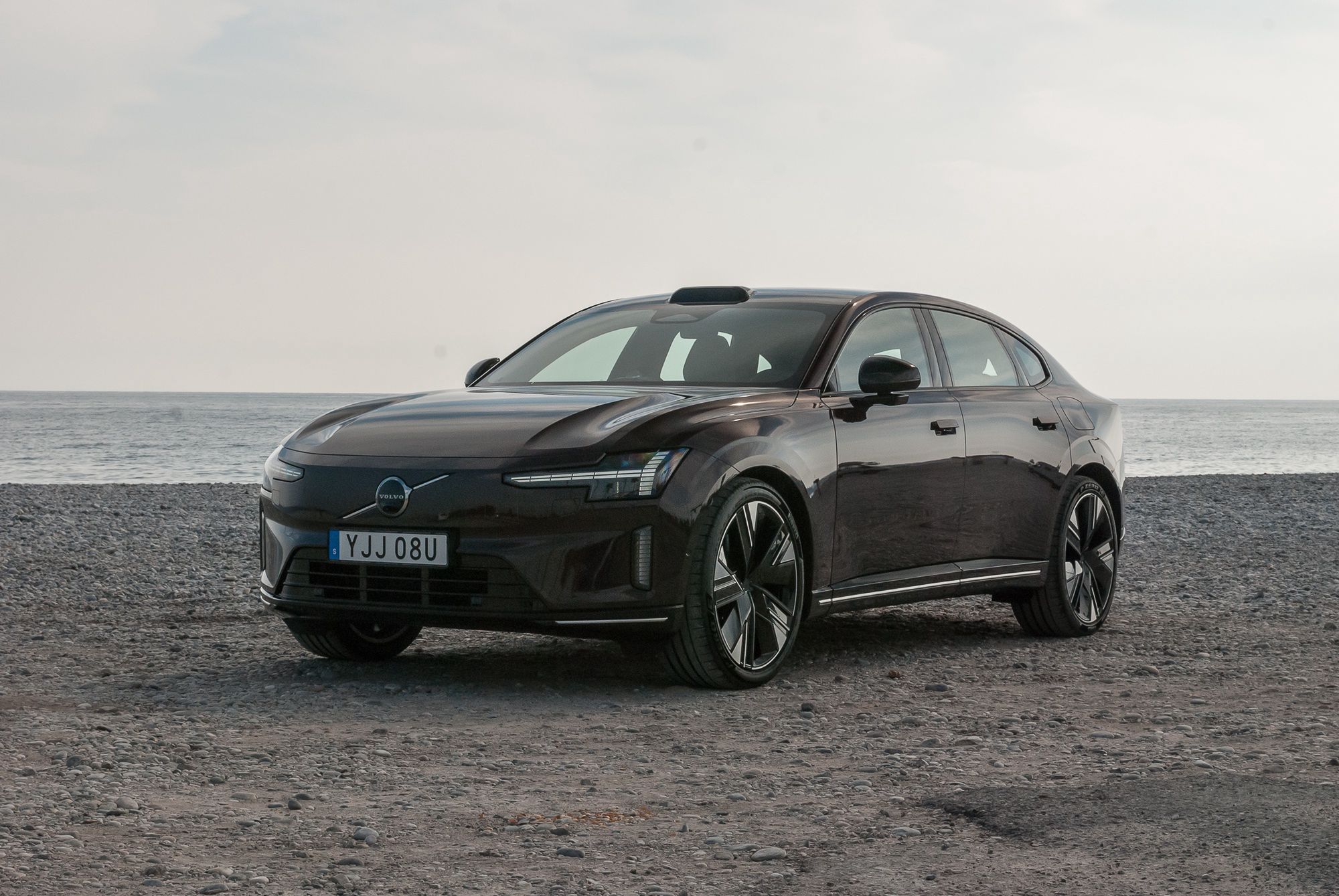 Volvo ES90