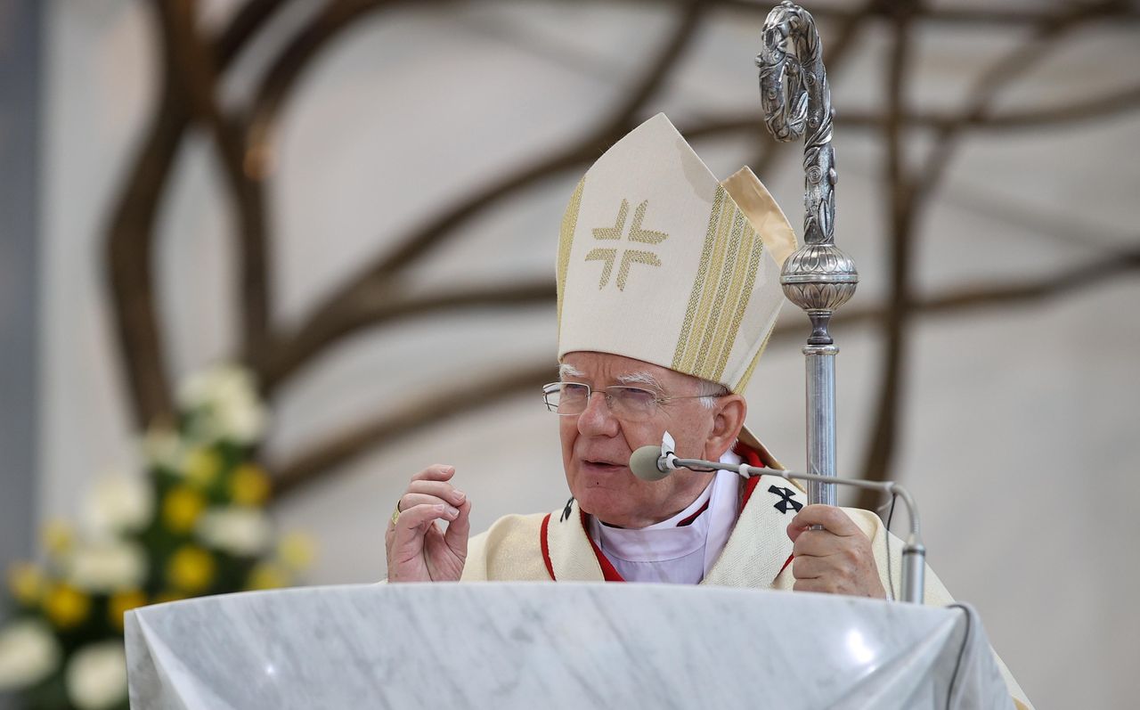 Abp Jędraszewski przesłuchany. Sam może być podejrzanym?