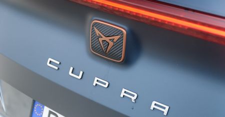 Ma tylko siedem lat, a już taki sukces w Polsce. Jak powstała Cupra?