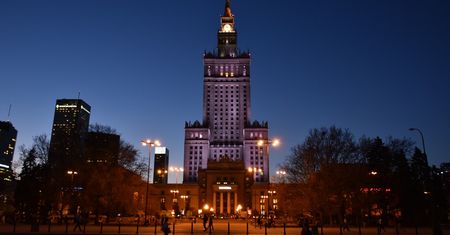 Warszawa w czerwonej strefie? Wyjaśniamy, co to będzie oznaczać dla stolicy