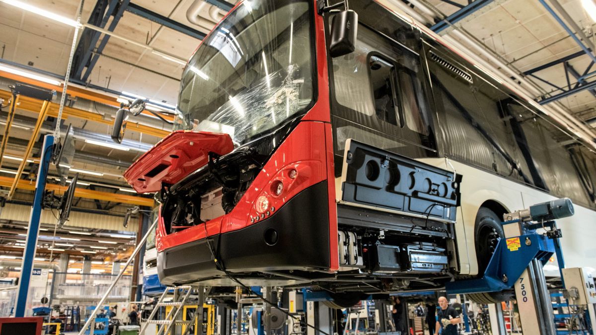 Przy ul. Mydlanej we Wrocławiu produkowano autobusy