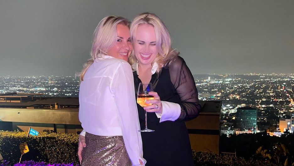 Rebel Wilson i Ramona Agruma